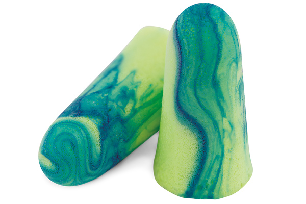 Moisturizing earplugs