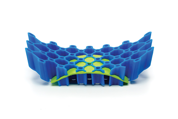 Honeycomb knee pad
