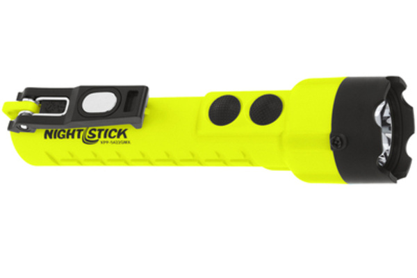 Intrinsically safe dual-light flashlight