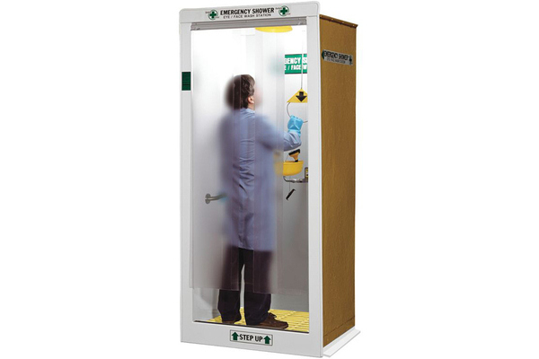 Decontamination booth